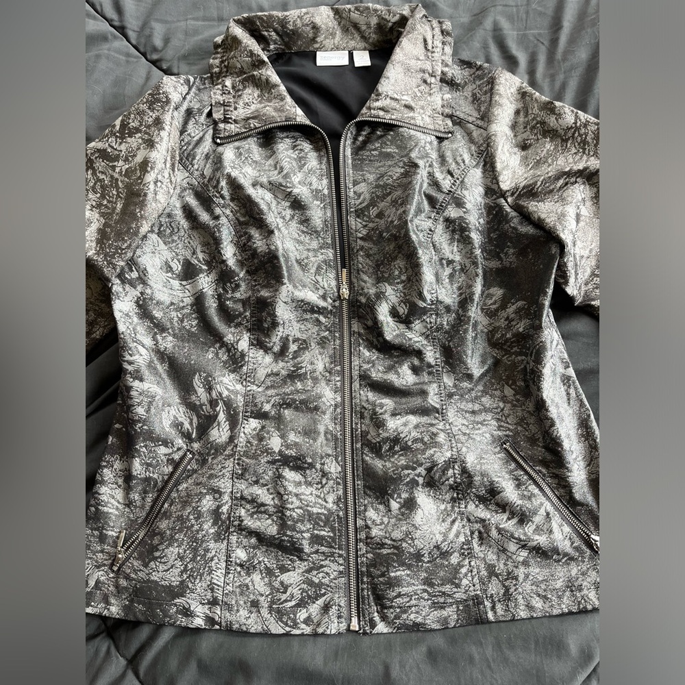 Chicos Zenergy zip up